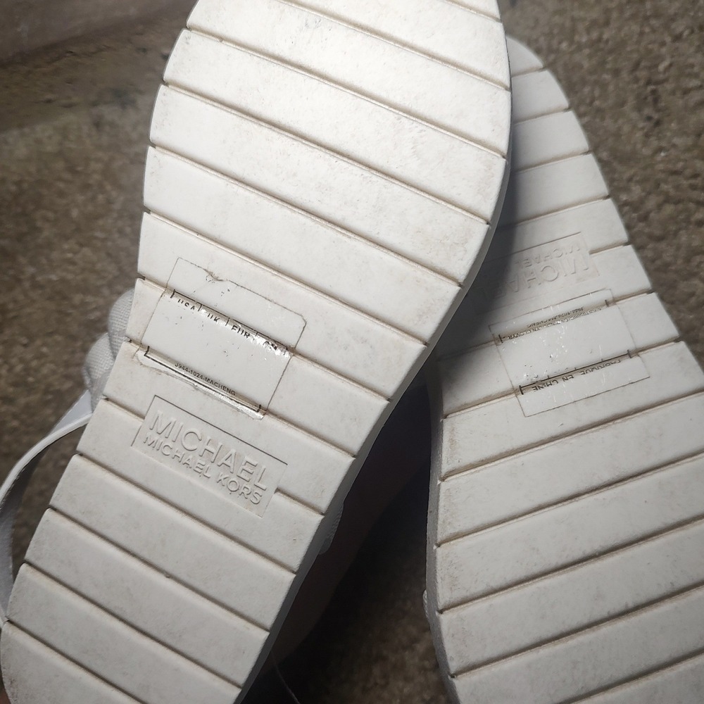 Michael Kors Girls White Monogram Metallic Silver Slingback Sandals Size 3 Kids